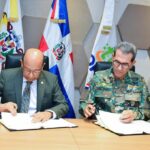 Ministerio de Defensa e IDOPPRIL firman convenio de Protección contra accidentes a miembros de las FF.AA.